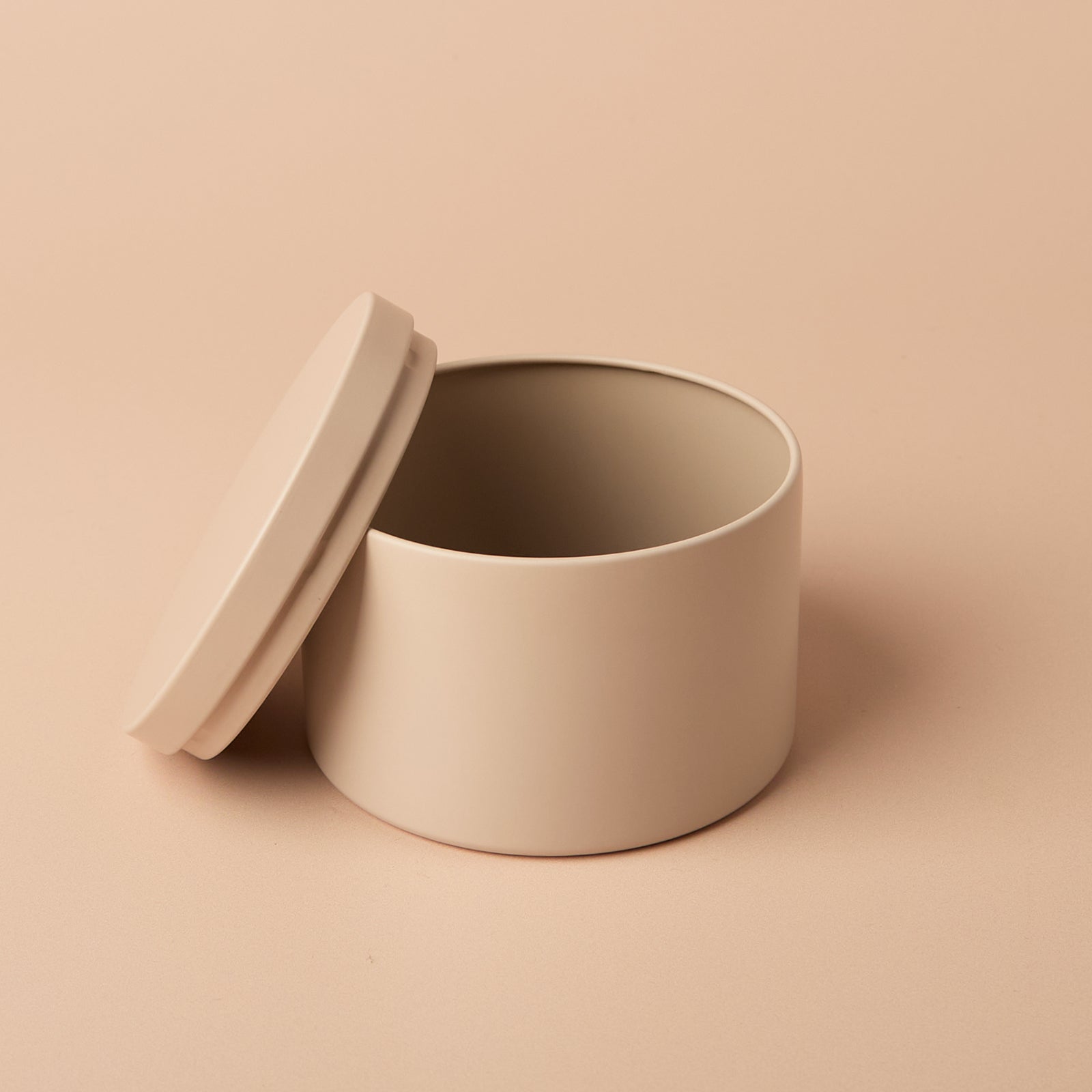 Orla 20cl Candle Tin with Lid (Seamless)