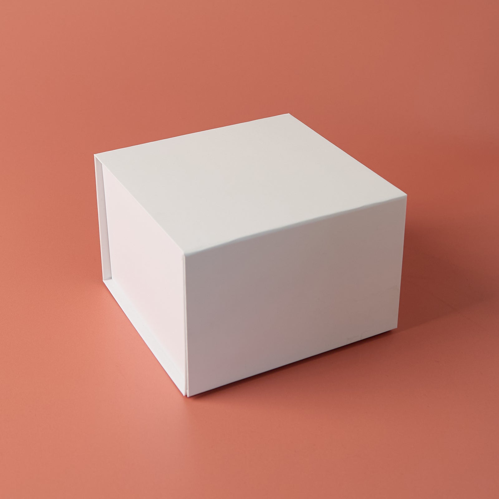 White Matt Magnetic Gift Box - Box of 50
