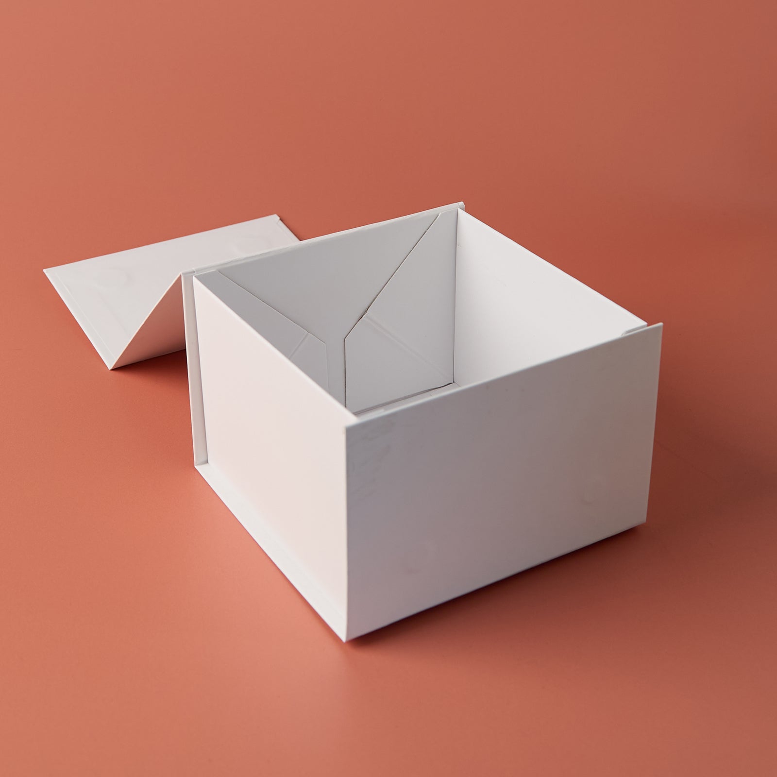 White Matt Magnetic Gift Box - Box of 50